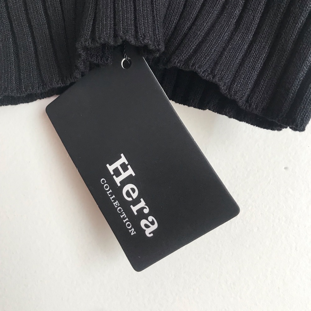 NWT Hera Collection ribbed crop top - Picture 3 of 6